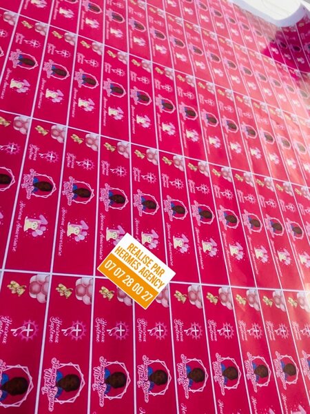 Étiquettes autocollantes personnalisées