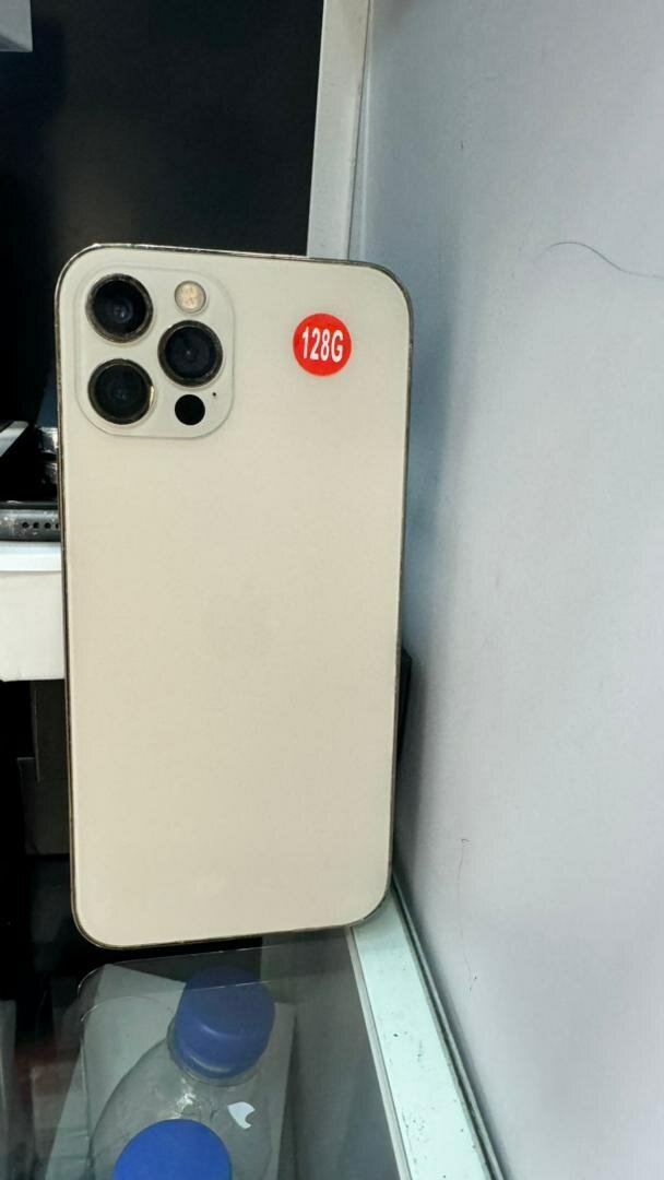 *iphone 12 pro 128giga sans Face ID : 165.000
