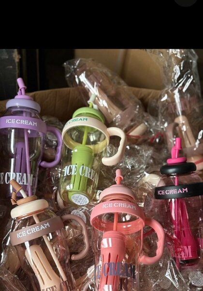 Bouteilles à eau glacée