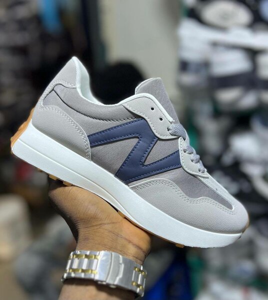 Paire N magnifique