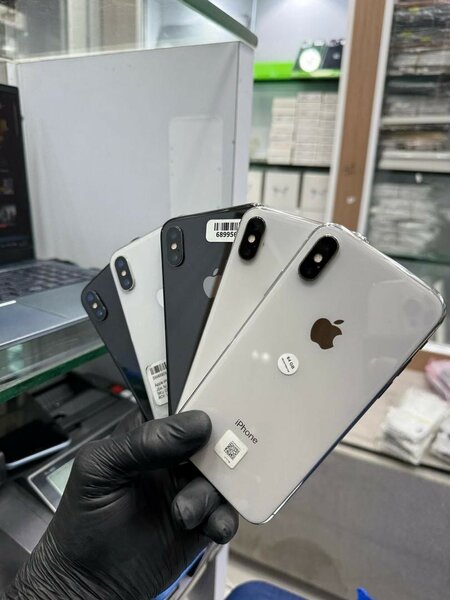 iPhone X