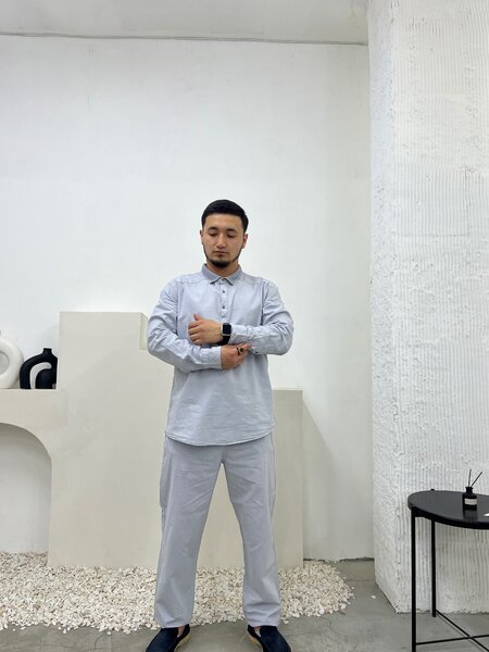 Камис костюм