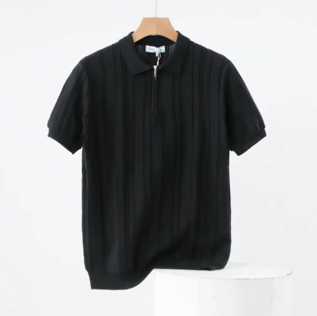 Polo noir en maille pour homme