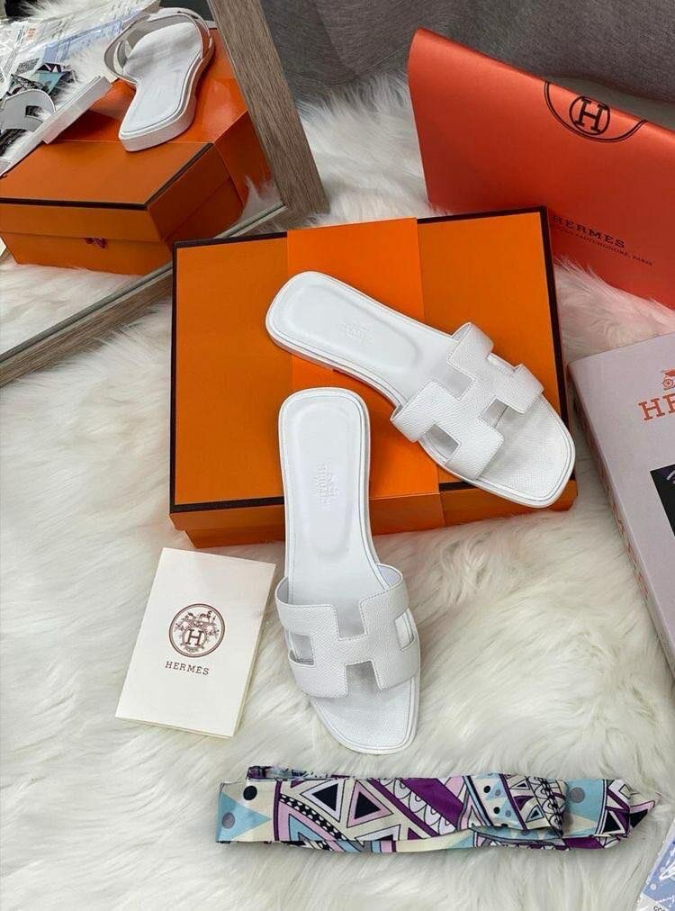 Hermes slippers