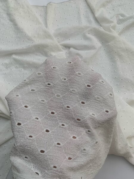 Cotton lace fabric