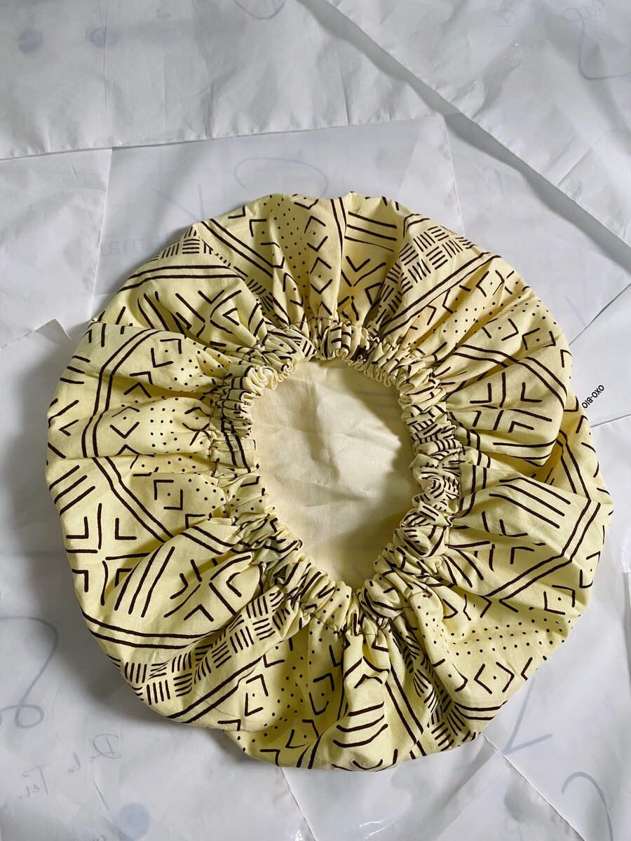 Bonnet mi-PAGNE-mi-SATIN (L)