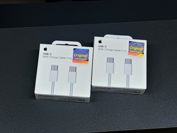 Оригинальный кабель iPhone