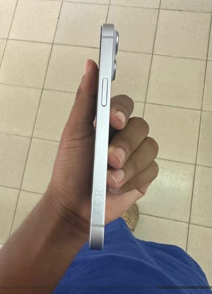 iPhone moderne argenté