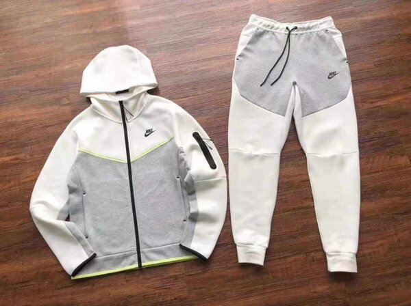 Nike TechFleece