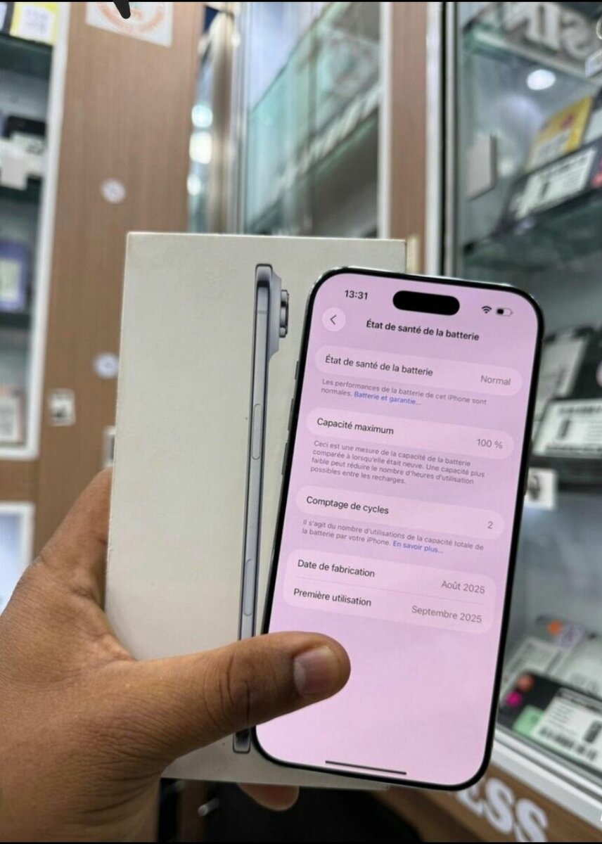 iPhone 17  aid Blanc Neuf