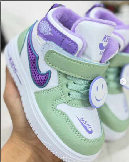 кроссовки детские 