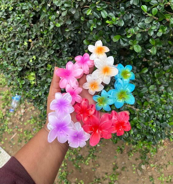 Épingles à cheveux fleuries