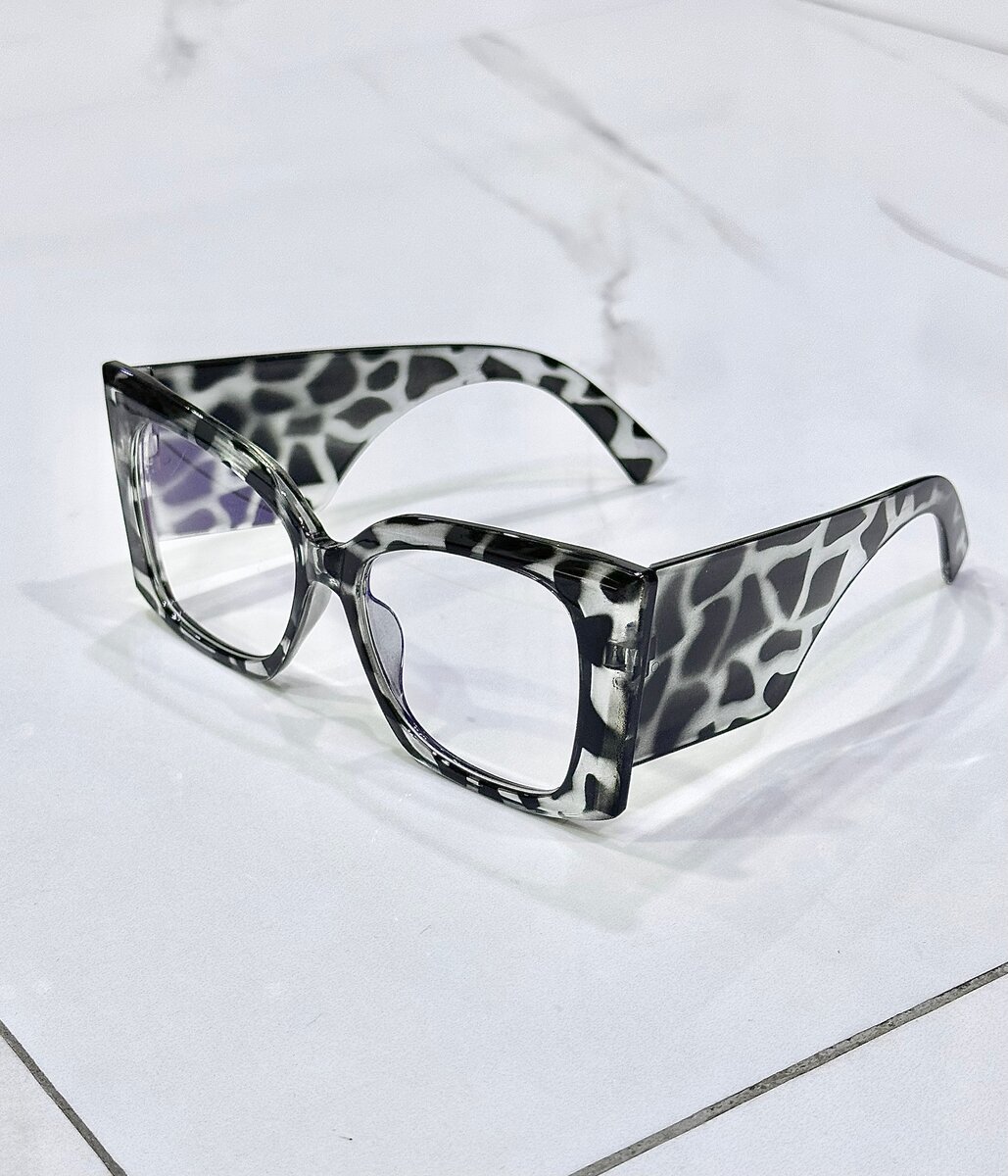 Lunettes carrées tendance