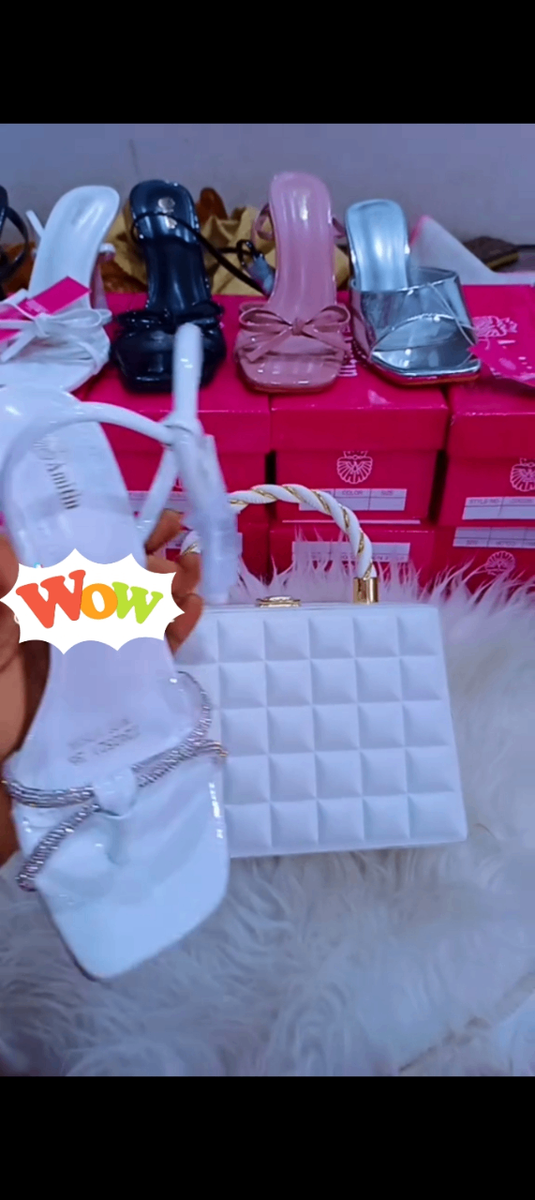 Chic complet de sac et talons