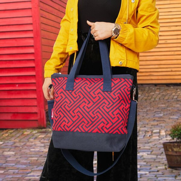 Maze Vector Stylish bag