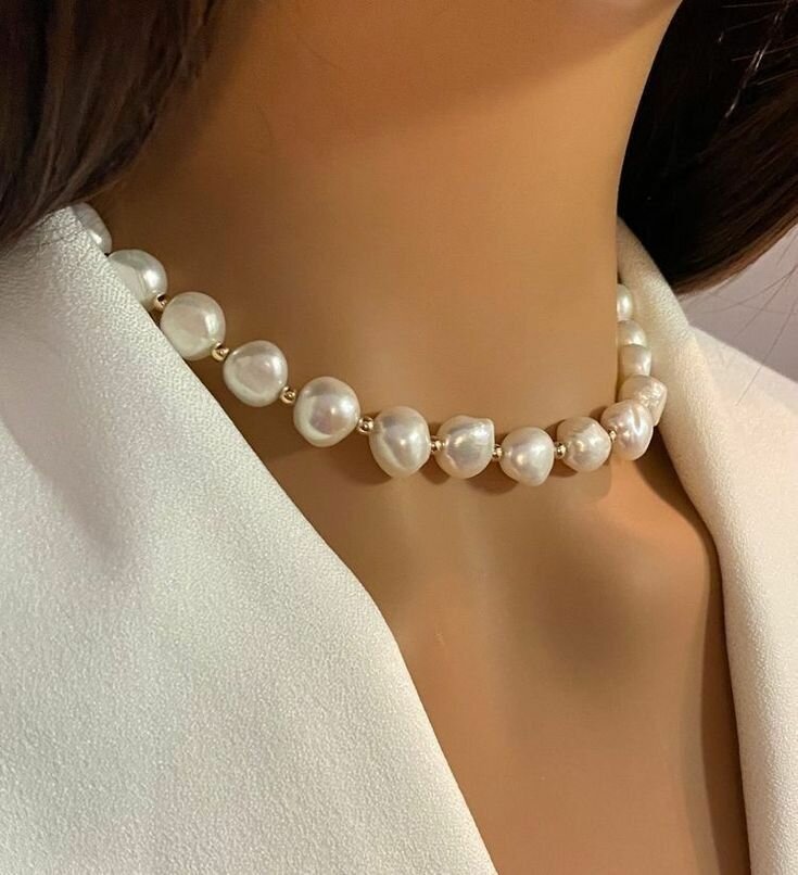 Collier élégant en perles