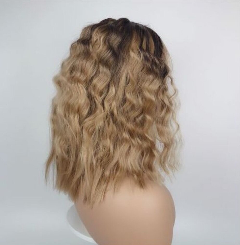 Medium And Long Curly Hair Of Wig Dyed Gradually