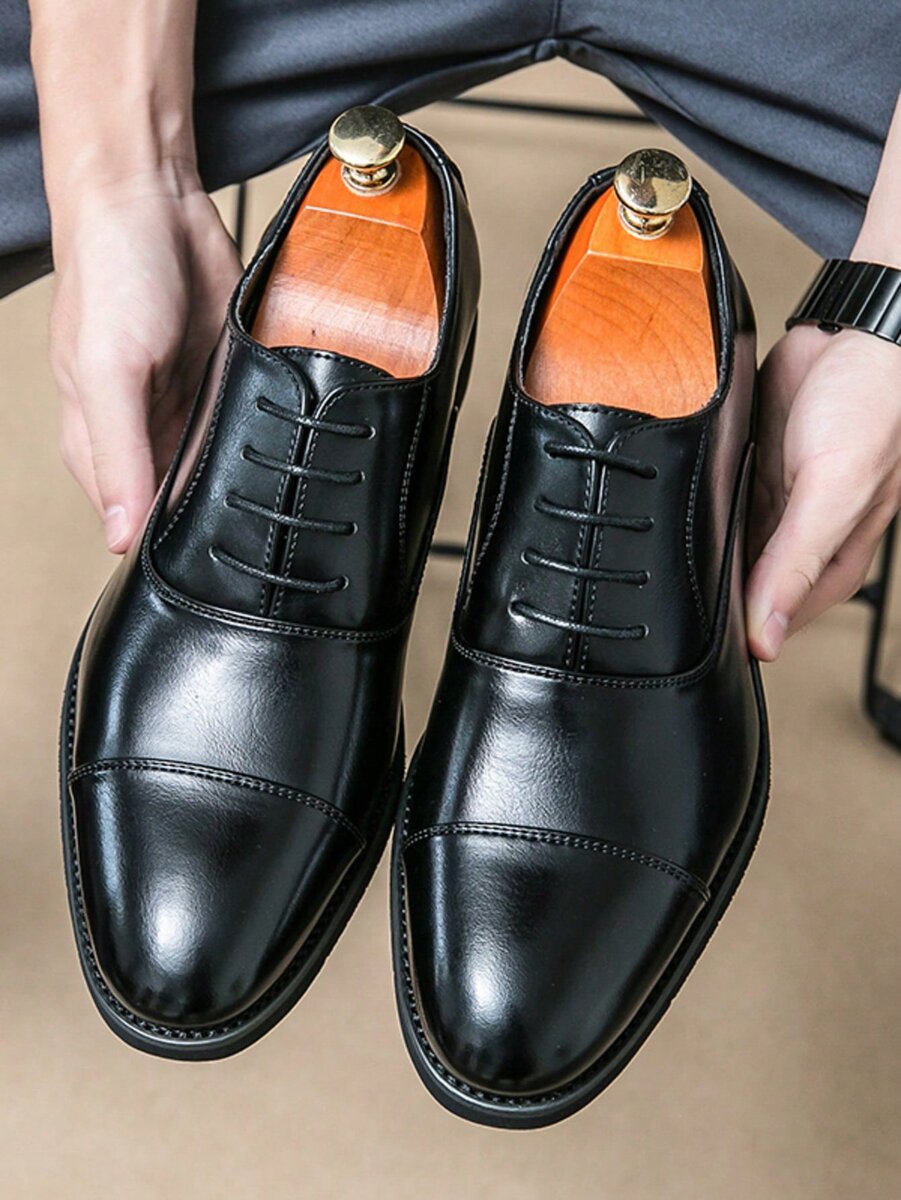 Chaussures habillées en cuir