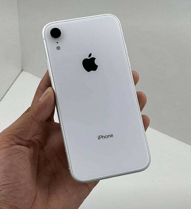 iPhone XR