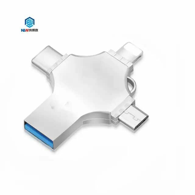 Clé USB 4-en-1 polyvalente