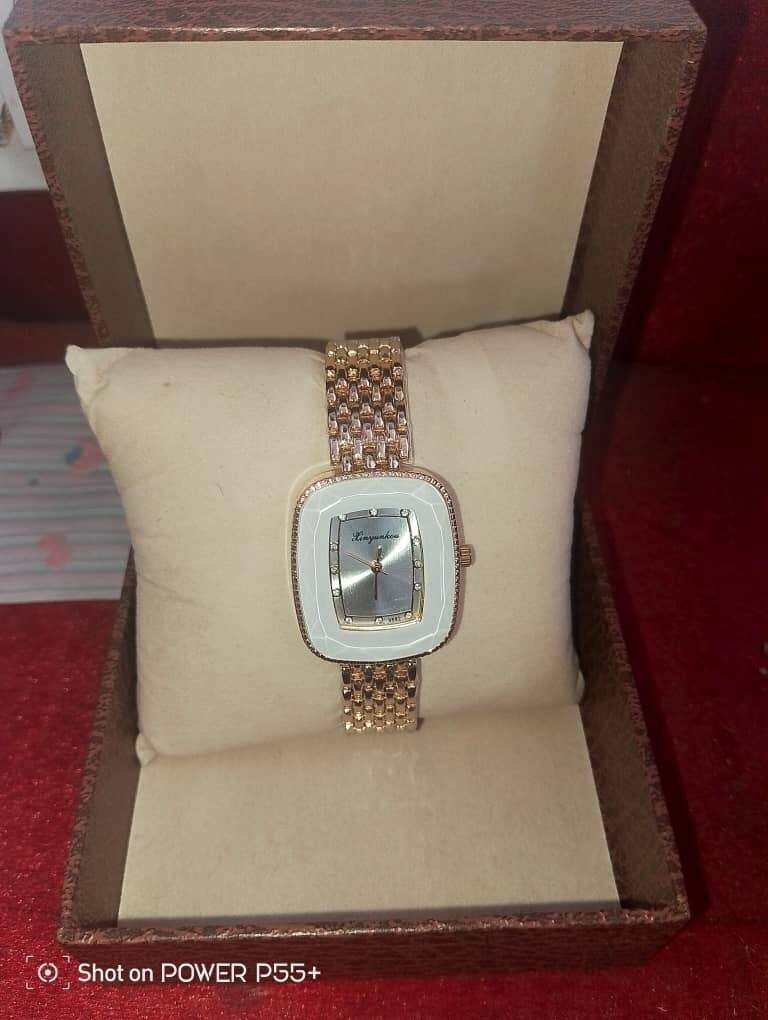 Montre en inox, inoxydable