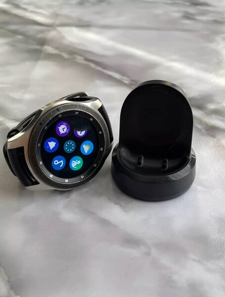Samsung Galaxy Watch FE