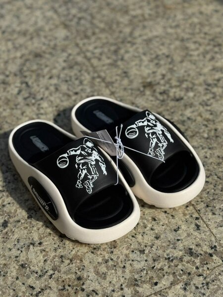 Slippers de sport confortables