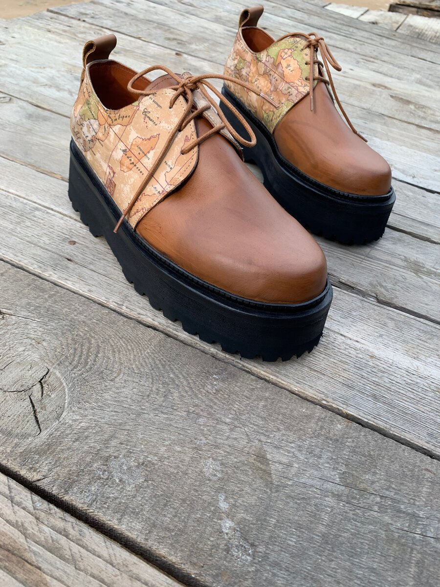 Chaussures derby à semelle épaisse