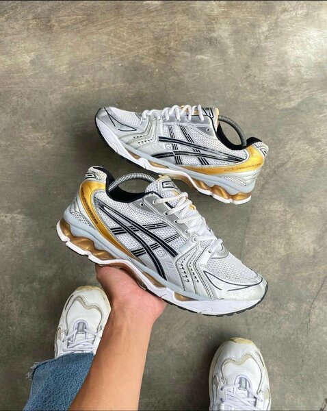 ASICS Gel kayano