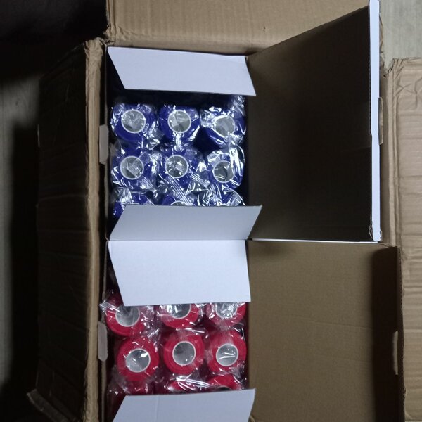 Bandage élastique auto-adhésif