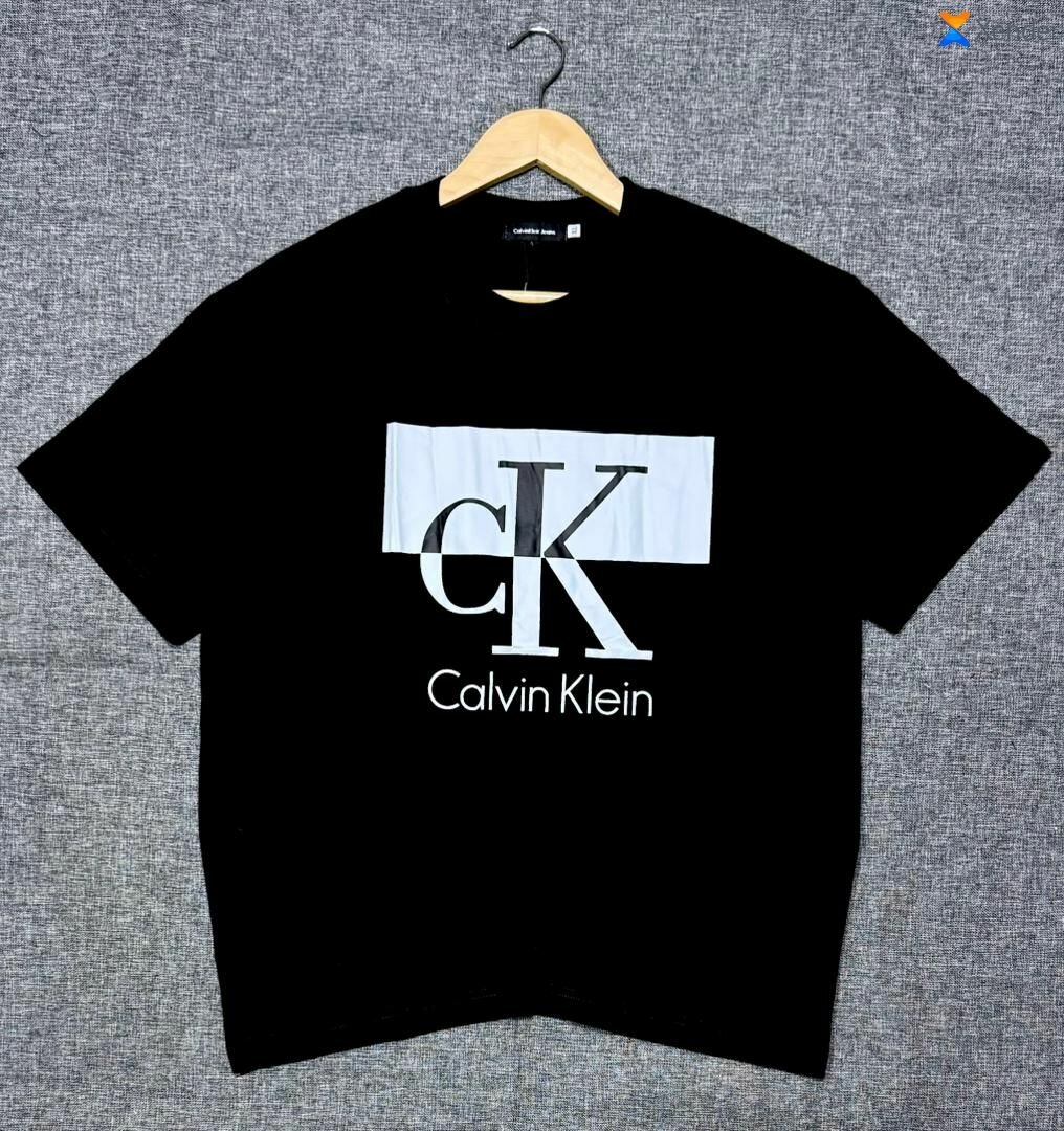T-Shirt logo tendance