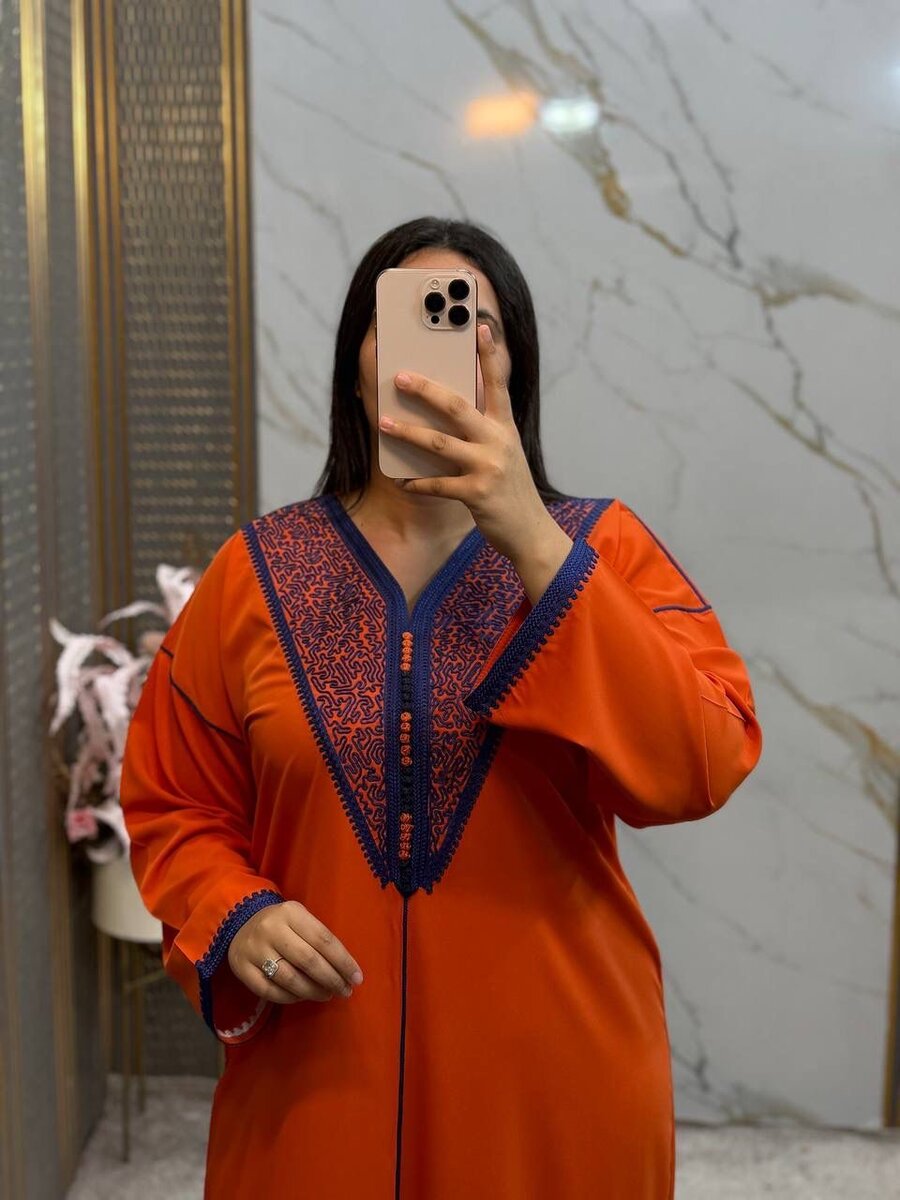 Caftan chic brodé