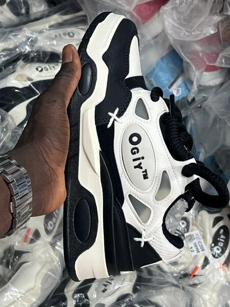 Chaussures de sport OGiy tendance