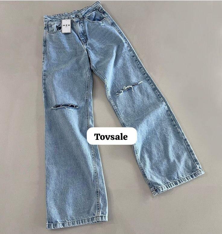 Denim Skinny and Mom Jeans