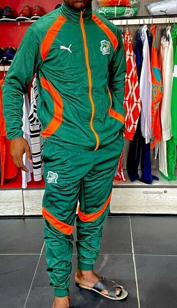 Survêtement homme Côte d'Ivoire