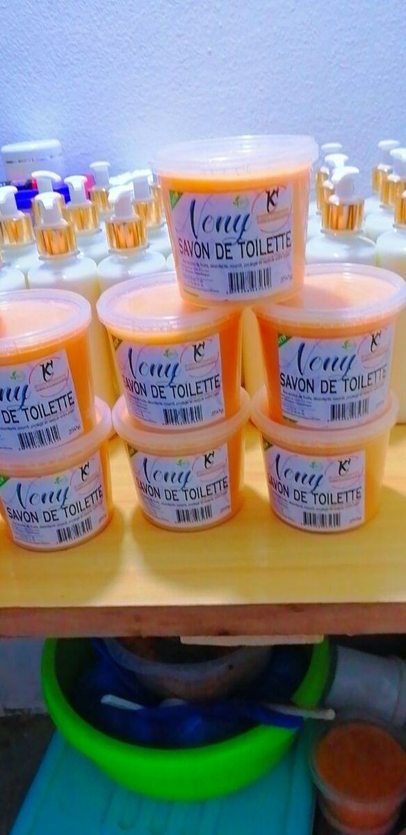 Savons supers nollys et la bactéricides désodorisant