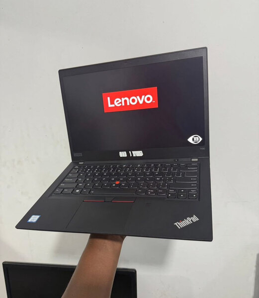 LENOVO ThinkPad T490 CORE i7