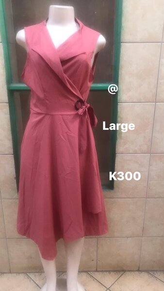 Women's Pink Sleeveless Dress