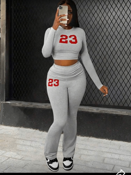 Ensemble jogging gris femme