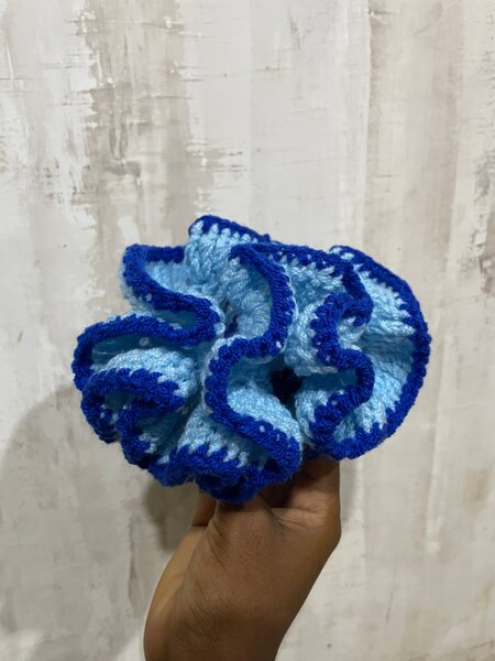 Chouchou tricoté bleu