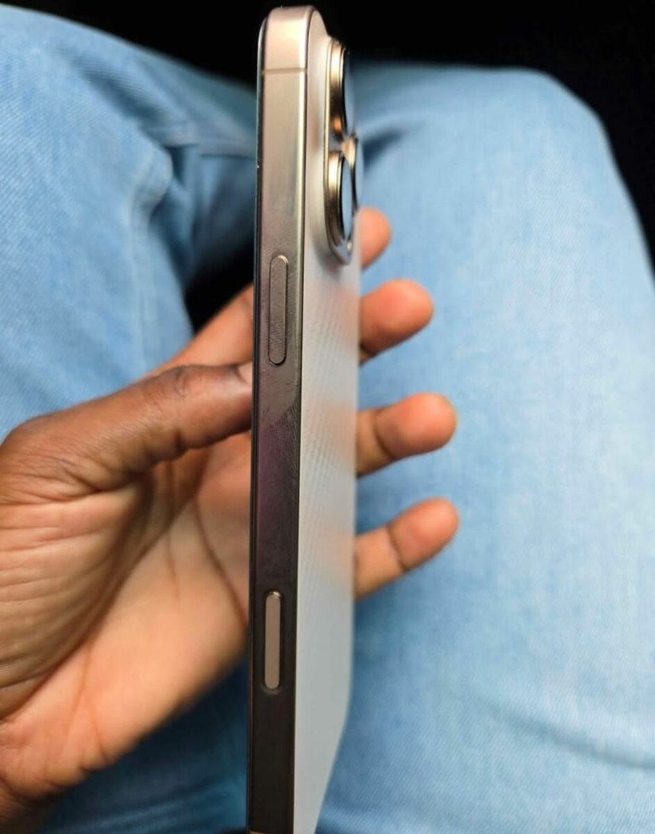 Iphone 16 promax 256GB dual nano good as new