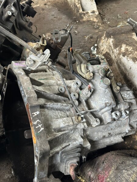 Boîte de vitesses manuelle yar