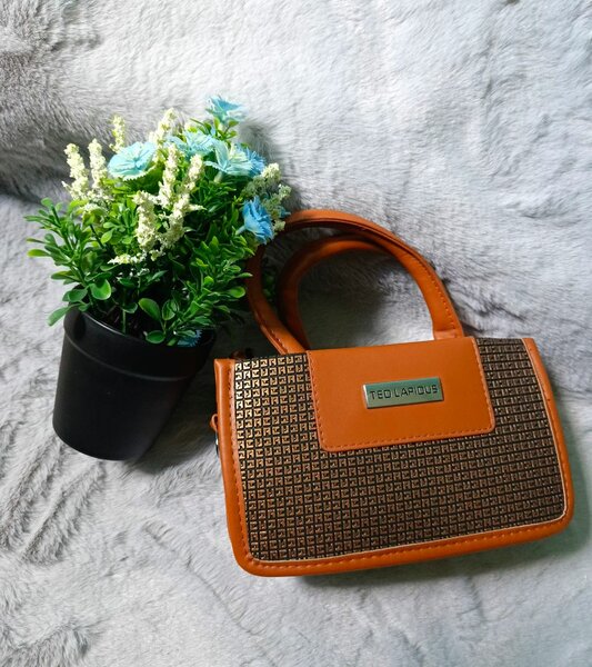 Sac à main en cuir élégant