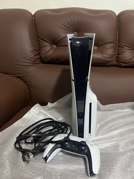 PS5 slim standard