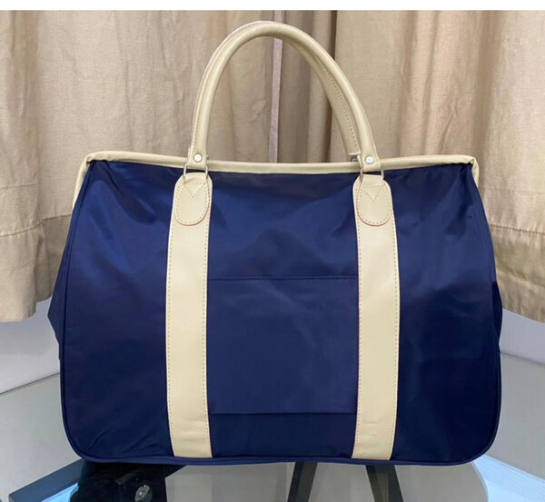 Grand sac de voyage élégant