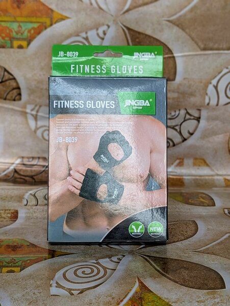 Gym gloves
