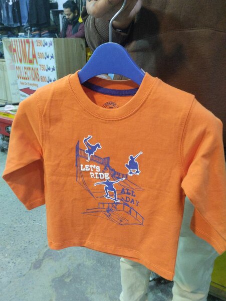 Full sleeve T-shirt