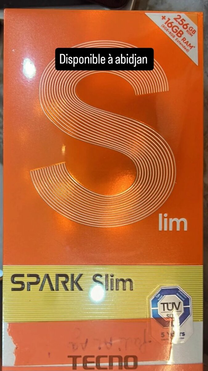 Smartphone Tecno Spark Slim