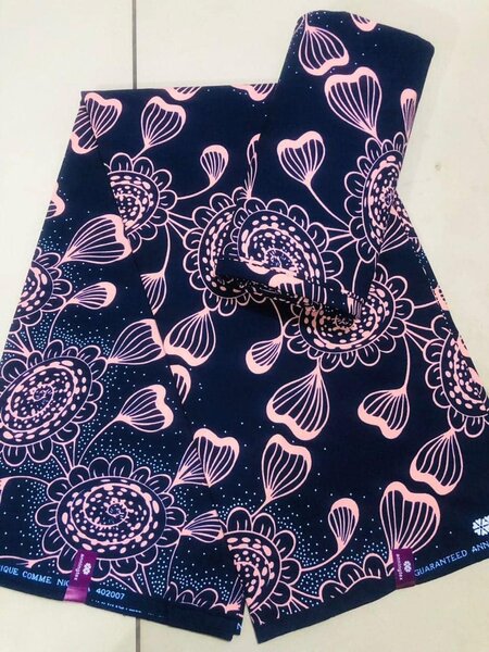 Cotton fabric with 6 yards print black and pink