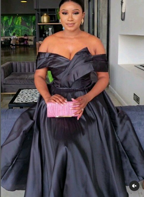 FLARED ELEGANT DRESS